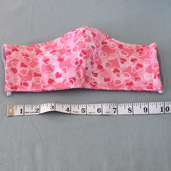 Face Mask Hearts Pink 2 Layer Fitted - Picture 4 of 8